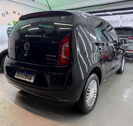 VOLKSWAGEN-UP-2017
