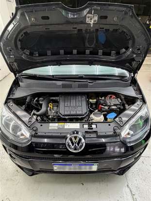 VOLKSWAGEN-UP-2017
