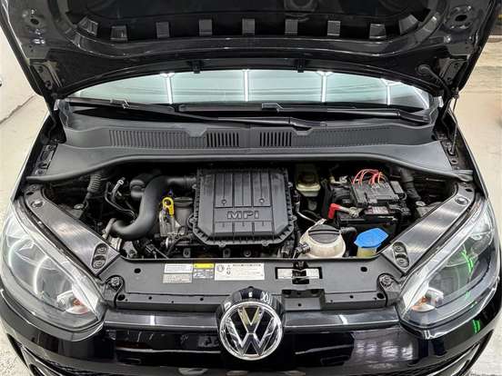VOLKSWAGEN-UP-1.0 MPI MOVE UP 12V FLEX 4P AUTOMATIZADO VOLKSWAGEN-UP-2017