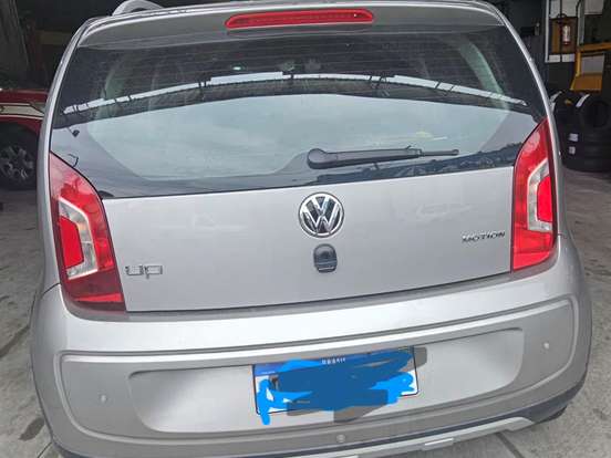 VOLKSWAGEN-UP-1.0 MPI MOVE UP 12V FLEX 4P AUTOMATIZADO VOLKSWAGEN-UP-2016