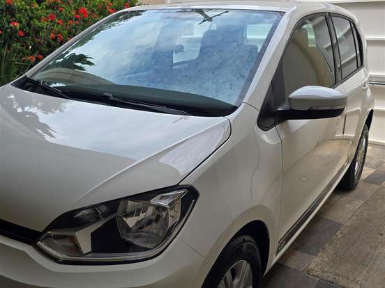 VOLKSWAGEN-UP-1.0 MPI MOVE UP 12V FLEX 4P AUTOMATIZADO VOLKSWAGEN-UP-2017