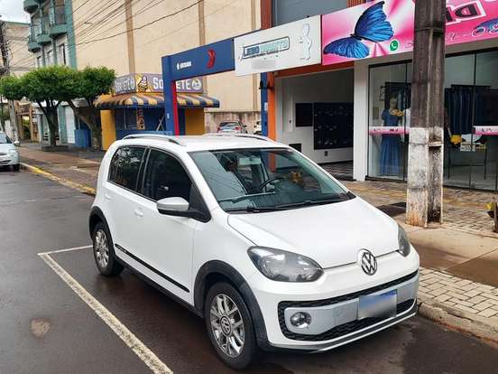 VOLKSWAGEN-UP-1.0 TSI MOVE UP 12V FLEX 4P MANUAL VOLKSWAGEN-UP-2016