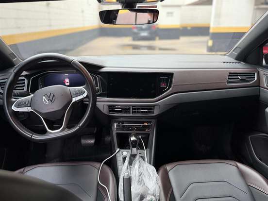 VOLKSWAGEN-VIRTUS-2023