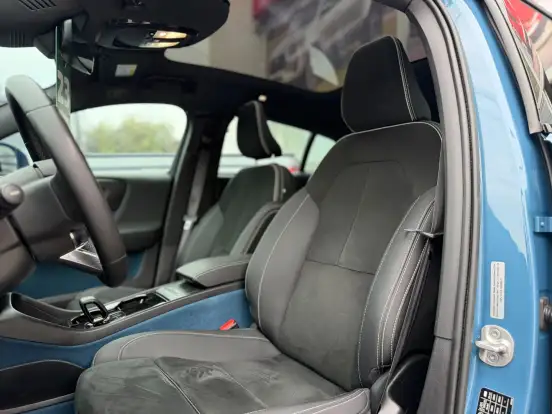 VOLVO-C40-P8 RECHARGE TWIN ELECTRIC ULTIMATE AWD VOLVO-C40-2022