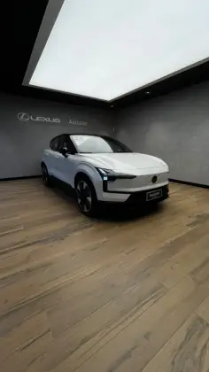 VOLVO EX30 69 KW ELÉTRICO ULTRA