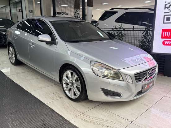 VOLVO-S60-2010