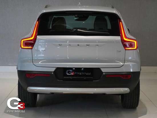 VOLVO-XC40-2.0 T4 GASOLINA MOMENTUM GEARTRONIC VOLVO-XC40-2019