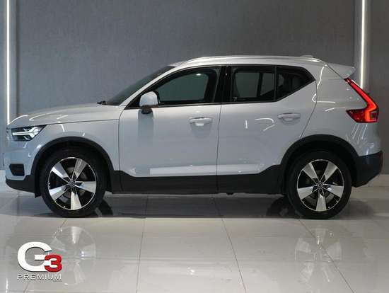 VOLVO-XC40-2.0 T4 GASOLINA MOMENTUM GEARTRONIC VOLVO-XC40-2019