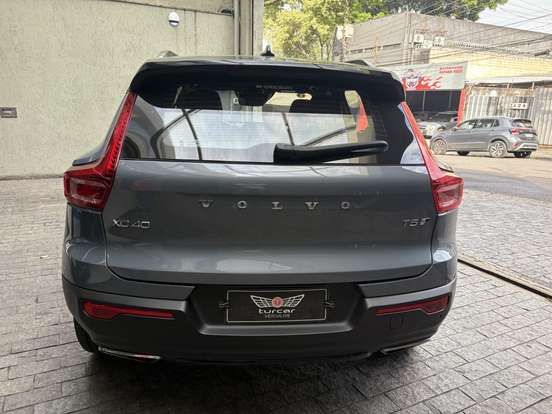 VOLVO-XC40-2.0 T5 GASOLINA R-DESIGN AWD GEARTRONIC VOLVO-XC40-2019