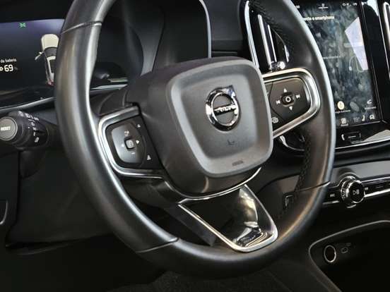 VOLVO-XC40-P6 RECHARGE ELECTRIC PLUS AWD VOLVO-XC40-2021