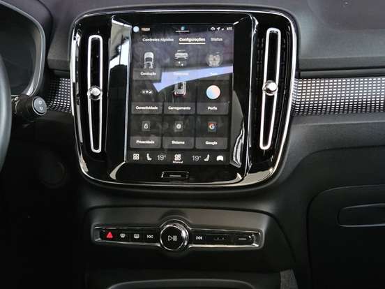 VOLVO-XC40-P6 RECHARGE ELECTRIC PLUS AWD VOLVO-XC40-2021