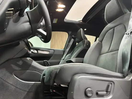 VOLVO-XC40-P6 RECHARGE ELECTRIC PLUS VOLVO-XC40-2024