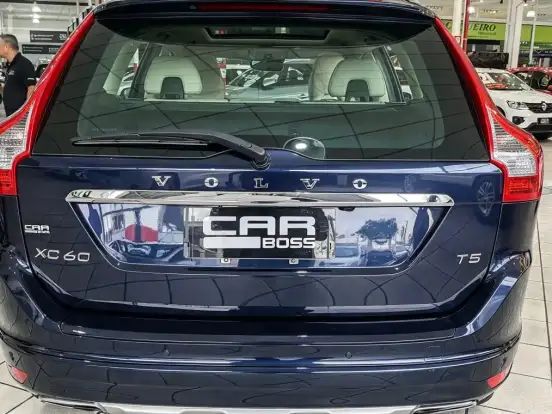 VOLVO-XC60-2.0 T5 MOMENTUM GASOLINA 4P AUTOMÁTICO VOLVO-XC60-2016