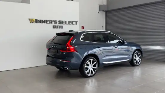 VOLVO-XC60-2021
