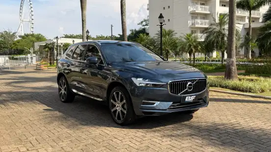 VOLVO-XC60-2021