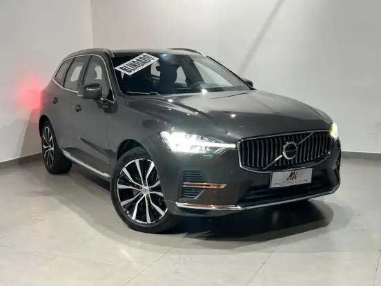 VOLVO-XC60-2022