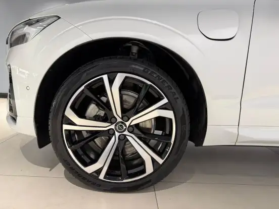 VOLVO-XC60-2.0 T8 RECHARGE ULTIMATE DARK AWD GEARTRONIC VOLVO-XC60-2023