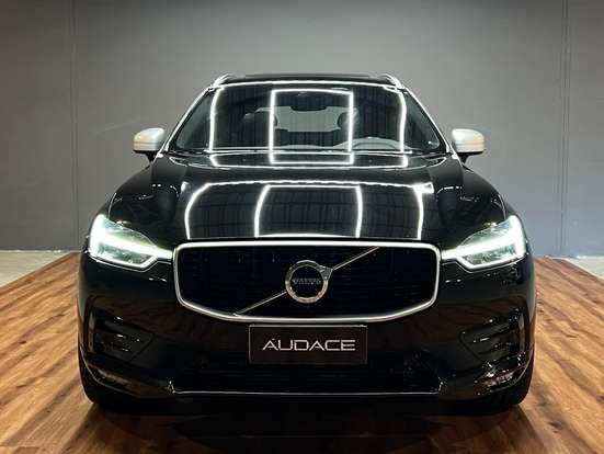 VOLVO-XC60-2.0 T5 GASOLINA R-DESIGN AWD GEARTRONIC VOLVO-XC60-2017