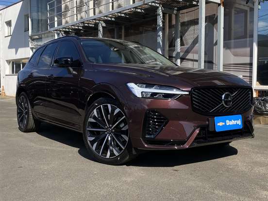 VOLVO-XC60-2025