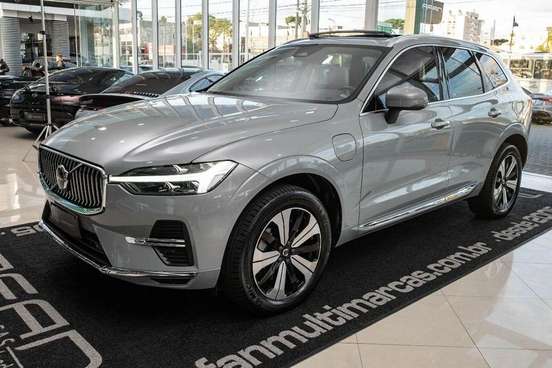 VOLVO-XC60-2023