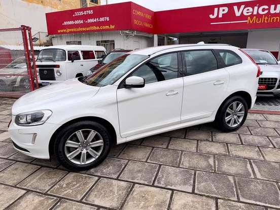 VOLVO-XC60-2.4 D5 KINETIC DIESEL AWD 4P AUTOMÁTICO VOLVO-XC60-2016