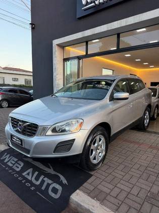 VOLVO XC60 3.0 COMFORT AWD TURBO GASOLINA 4P AUTOMÁTICO
