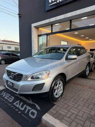 VOLVO-XC60-2010