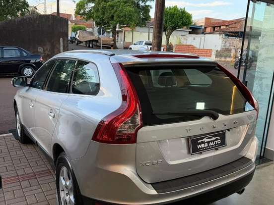 VOLVO-XC60-3.0 COMFORT AWD TURBO GASOLINA 4P AUTOMÁTICO VOLVO-XC60-2010