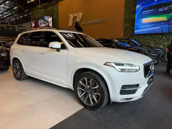 VOLVO-XC90-2.0 T6 GASOLINA MOMENTUM AWD GEARTRONIC VOLVO-XC90-2017