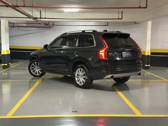 VOLVO-XC90-2015