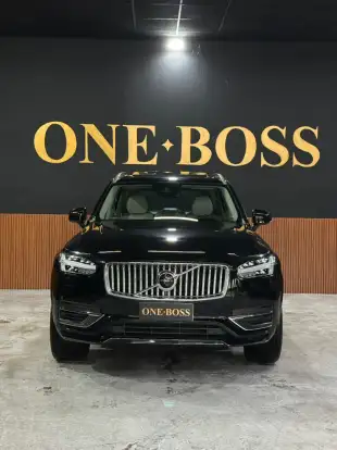 VOLVO-XC90-2019