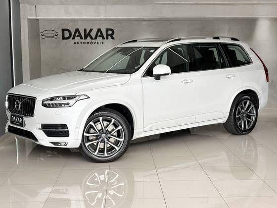 VOLVO XC90 2.0 D5 DIESEL MOMENTUM AWD GEARTRONIC