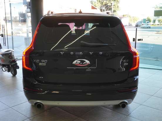 VOLVO-XC90-2.0 MOMENTUM TURBO GASOLINA 4P 4X4 AUTOMÁTICO VOLVO-XC90-2015