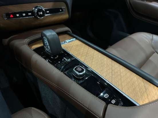 VOLVO-XC90-2.0 T8 RECHARGE PLUS AWD GEARTRONIC VOLVO-XC90-2023