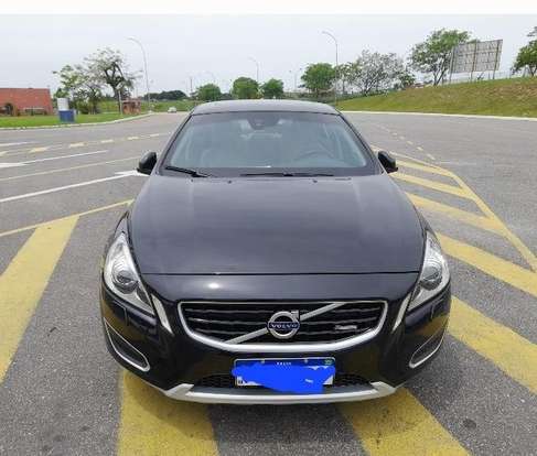 VOLVO-S60-2011