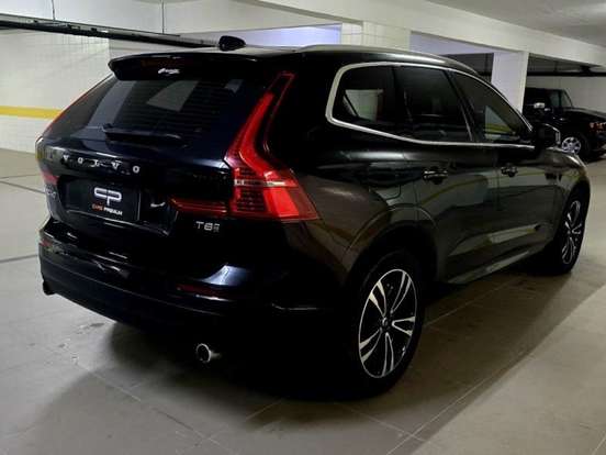 VOLVO-XC60-2.0 T8 HYBRID MOMENTUM AWD GEARTRONIC VOLVO-XC60-2020