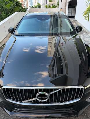 VOLVO-XC60-2021