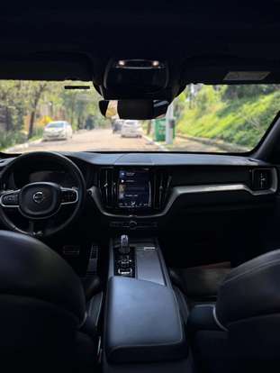 VOLVO-XC60-2.0 T8 HYBRID R-DESIGN AWD GEARTRONIC VOLVO-XC60-2019