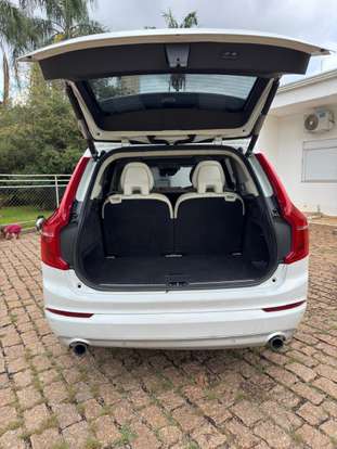 VOLVO-XC90-2015