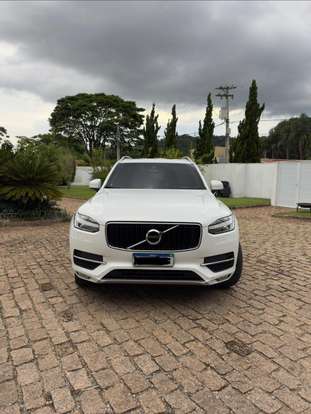 VOLVO-XC90-2015