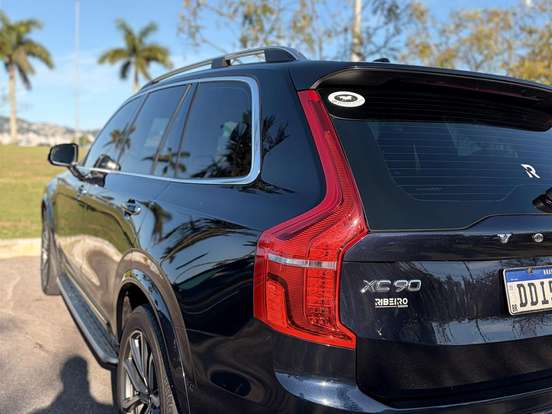 VOLVO-XC90-2.0 T6 GASOLINA MOMENTUM AWD GEARTRONIC VOLVO-XC90-2019