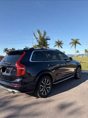 VOLVO-XC90-2019