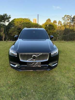 VOLVO-XC90-2022