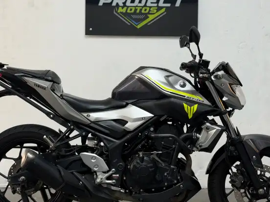 YAMAHA-MT-03 YAMAHA-MT-03-2018