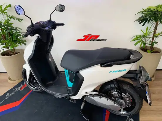 YAMAHA-NEOS CONNECTED YAMAHA-NEOS CONNECTED-2025