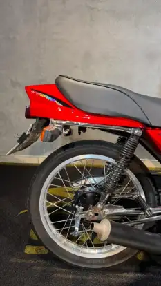 YAMAHA-RD 135-1995
