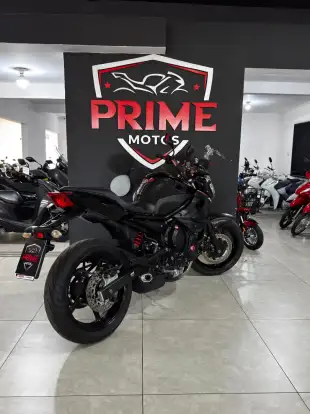 YAMAHA-XJ6 N ABS-2015