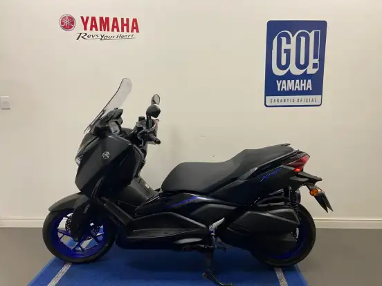 YAMAHA-XMAX 300 CONNECTED ABS YAMAHA-XMAX 300 CONNECTED ABS-2025