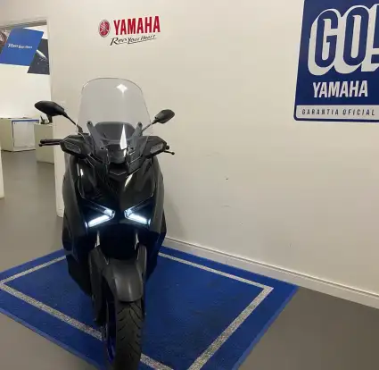 YAMAHA-XMAX 300 CONNECTED ABS-2025