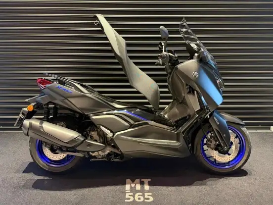 YAMAHA-XMAX 300 CONNECTED ABS YAMAHA-XMAX 300 CONNECTED ABS-2025